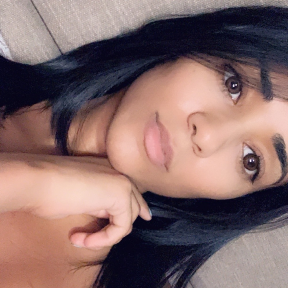 Meet your Posher, Natalie